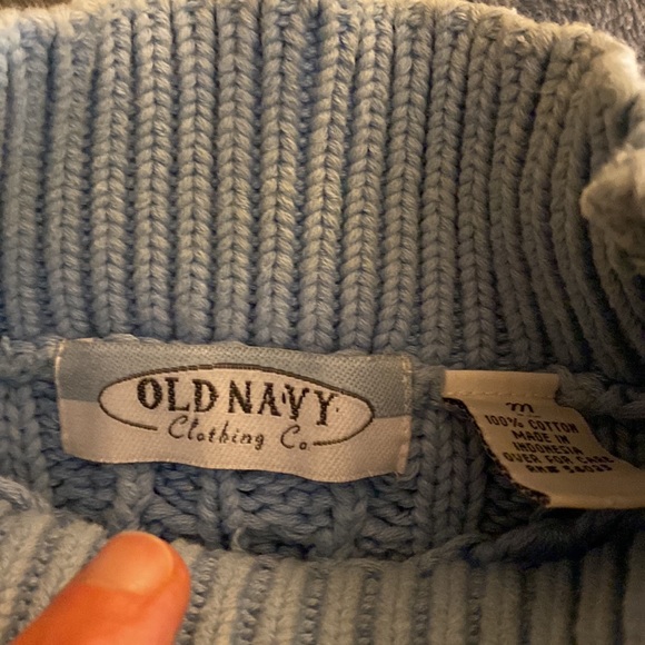 Old Navy Blue Cable Knit Sweater - Picture 4 of 4